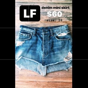 LF denim mini skirt!🌟